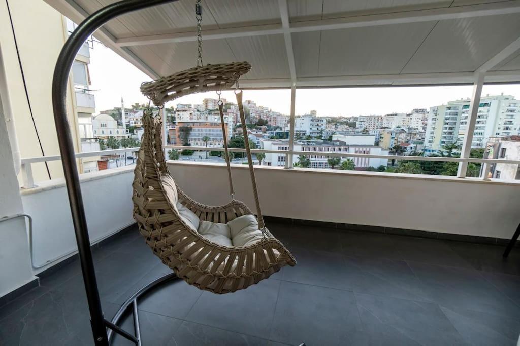 Appartement Center With Balcony